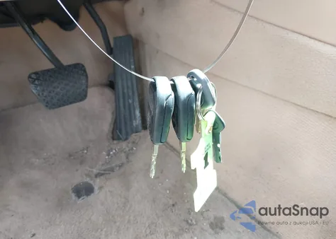 1999 BMW 528Ia из США, поврежденный, VIN WBADM6331XBY29010